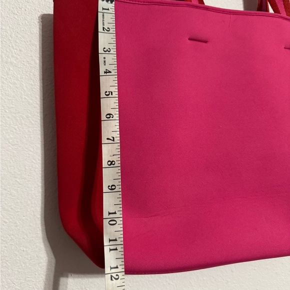 SUMMERSALT Neoprene Pink & Red Beach Pool Bag Tote - Picture 6 of 8